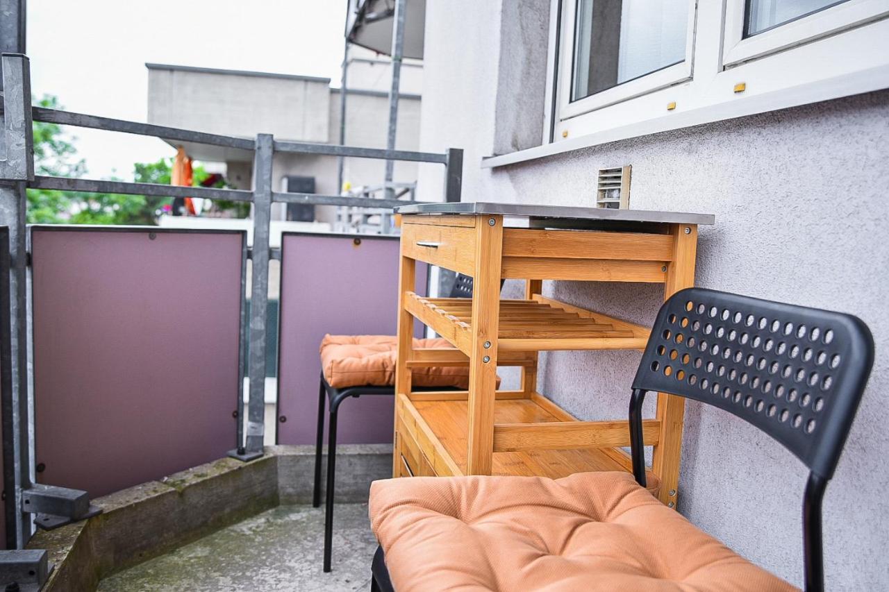 Ruhige Wohnung Im . Private Parkplatz ,Balkon ,Netflix Нюрнберг Экстерьер фото